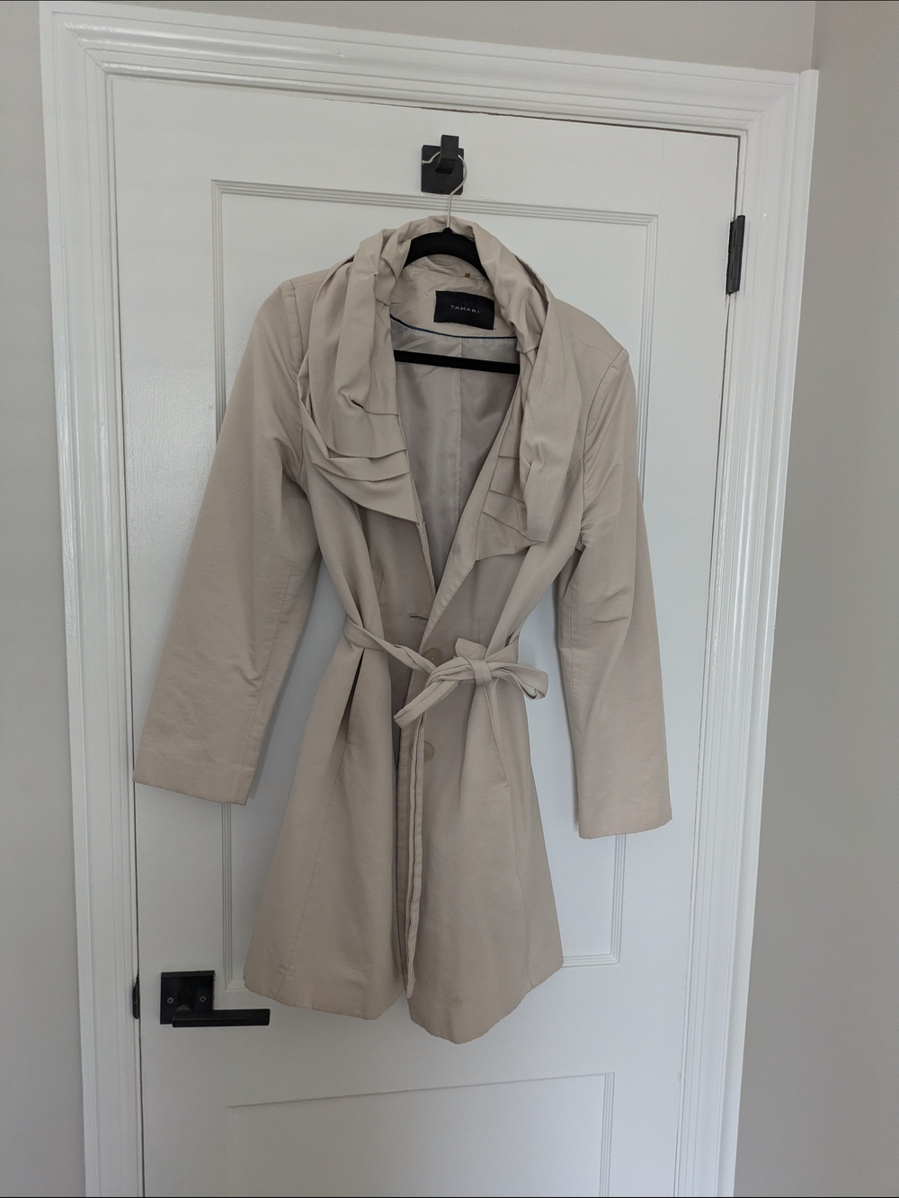 Tahari Light Beige Trench with Draped Collar and Tie